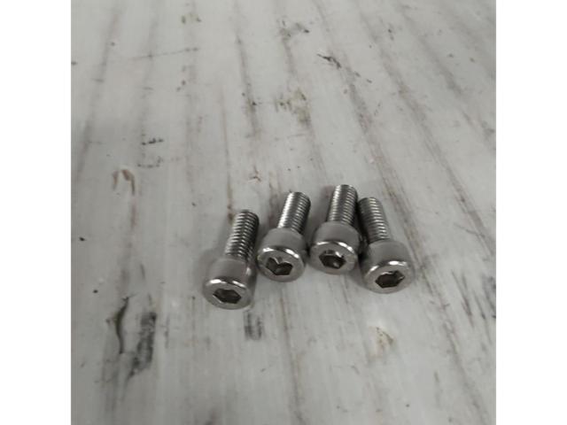 4メーカー不明 セットバックスペーサー