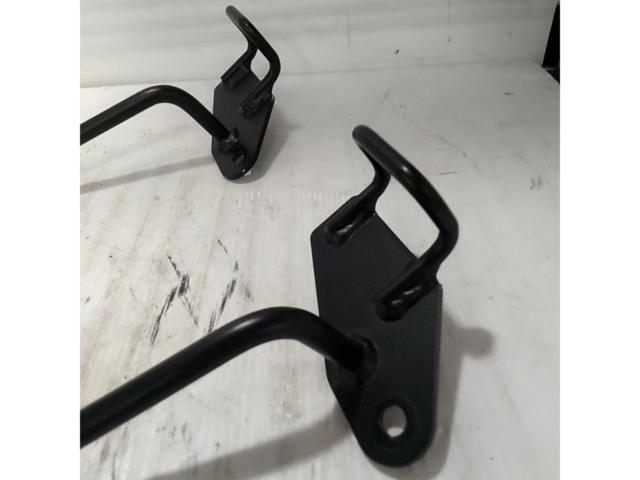 4 manufacturer unknown
Side bag support