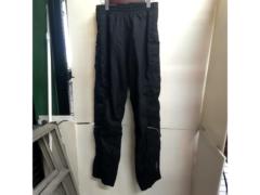 11GOLDWIN
Side-zip over pants