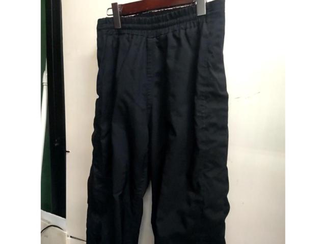 11GOLDWIN
Side-zip over pants