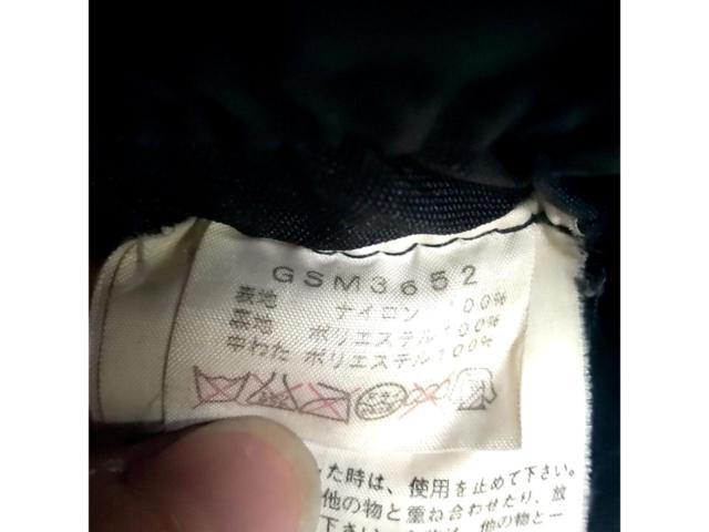 11GOLDWIN
Side-zip over pants