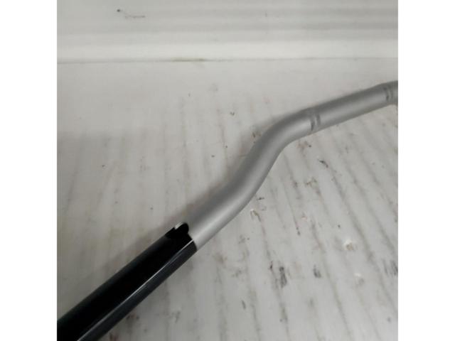 Triumph
Bonneville original handlebars