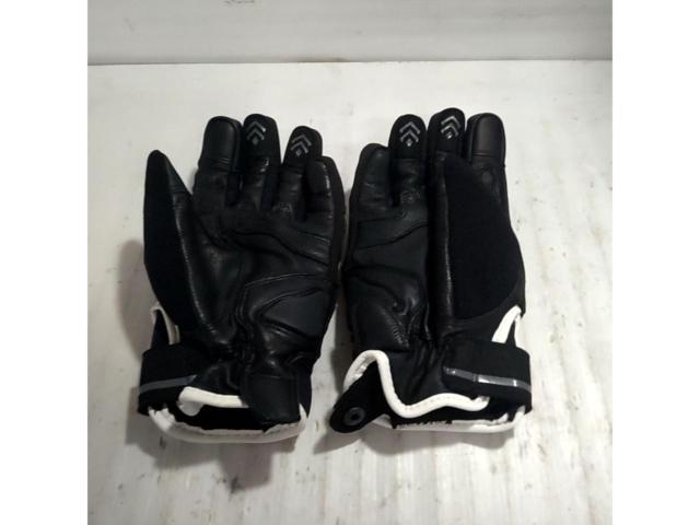 DAYTONA
Soft-fit leather winter gloves