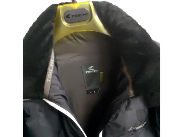 11RSTaichi
Random winter parka