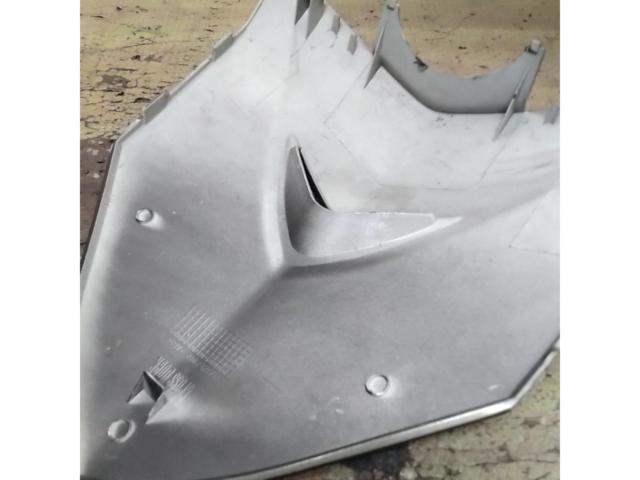 2 YAMAHA
Cygnus X genuine center cover