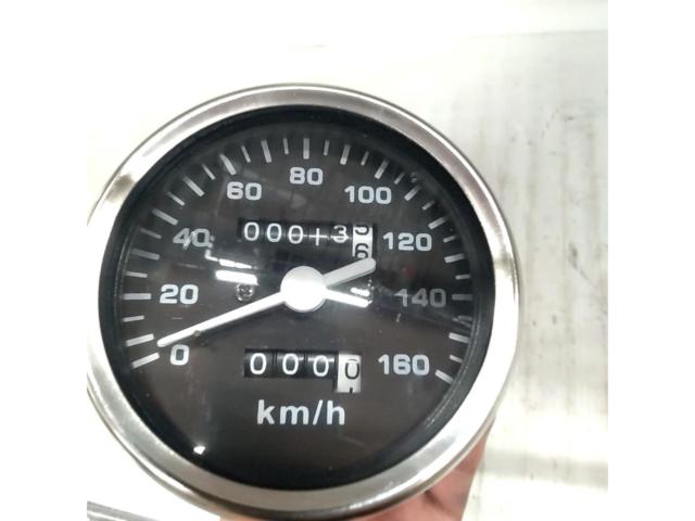 Unknown Manufacturer
Mechanical speedometer