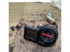 9HONDA
CBR 900 RR genuine meter