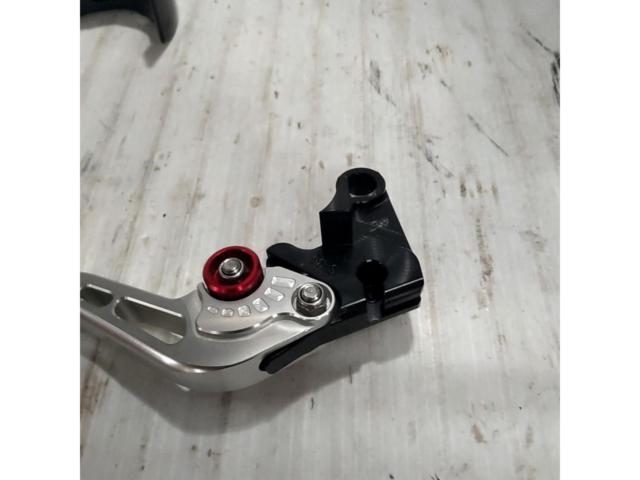 UK
Aluminum billet lever
TypeS