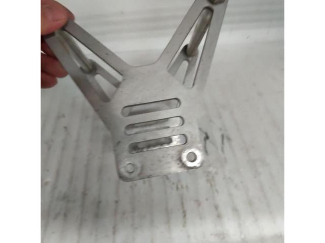 4 manufacturer unknown
Fork stabilizer