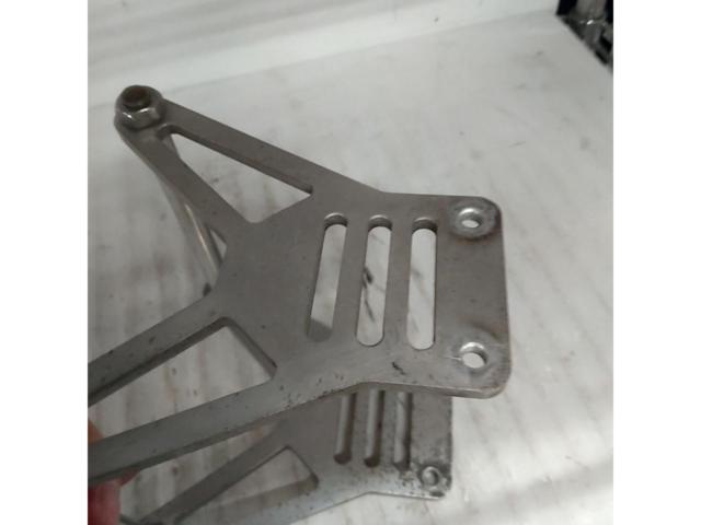 4 manufacturer unknown
Fork stabilizer