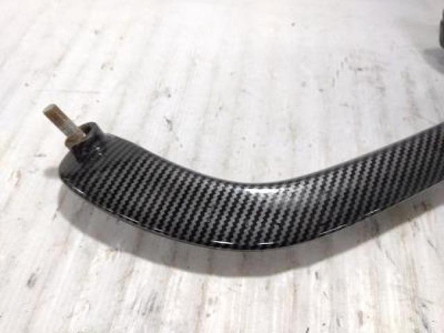 2 manufacturer unknown
Separate grab bar
