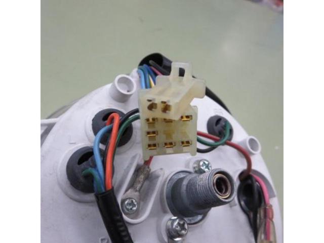 Genuine Honda meter
2
Gyro canopy
TC50J
('19) Removed
