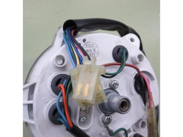 Genuine Honda meter
2
Gyro canopy
TC50J
('19) Removed