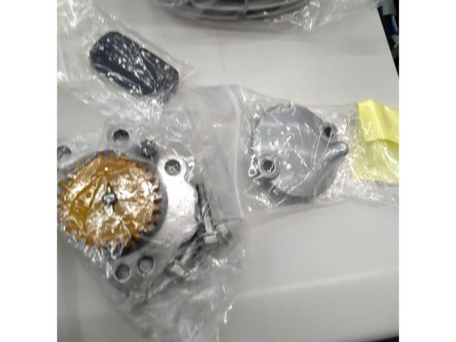 Details unknown JUNK
Engine parts (genuine?)
Removal from Monkey 125 (JB03)