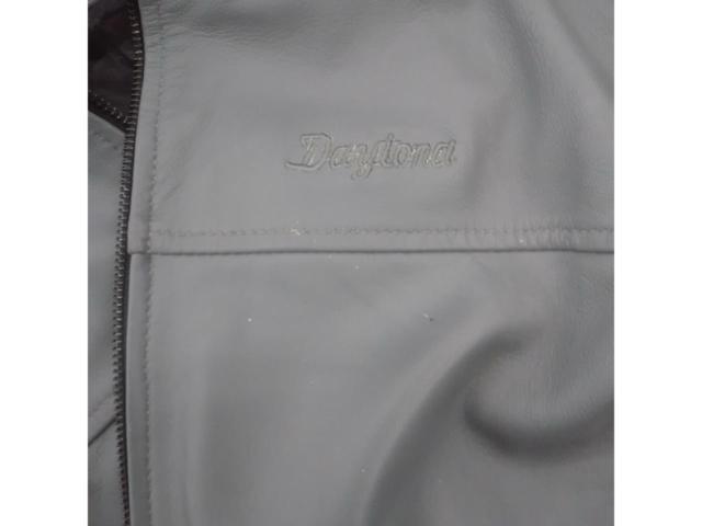 DAYTONA Single Leather Jacket
Size XL
Sheep leather
