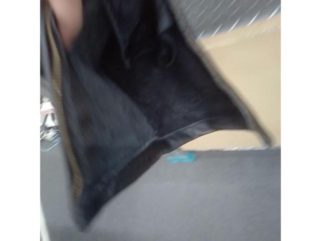 Unknown Manufacturer
Leather pants
Size unknown. Actual measurements (laid flat): Waist 46cm, Inseam 70cm.