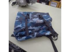 DEGNER
Waterproof backpack
Size 50/40cm
Camo