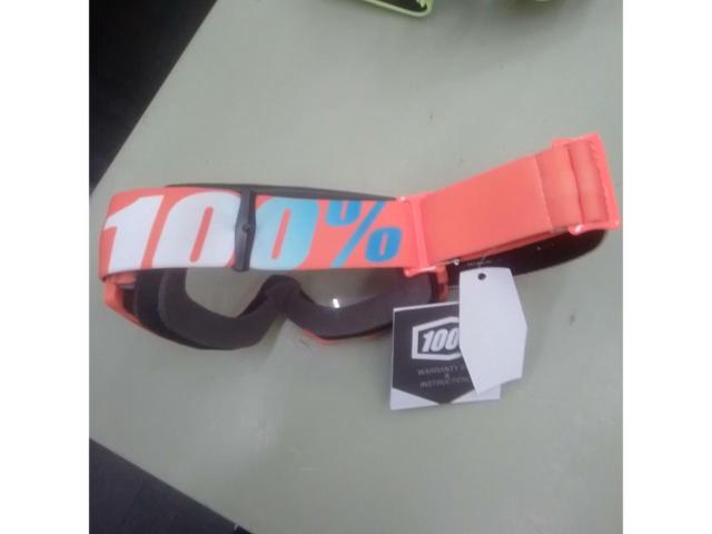 Hundred percent
Off-road goggles