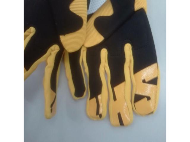 SHIFT
WHT3
Air Gloves
Size XL
yellow