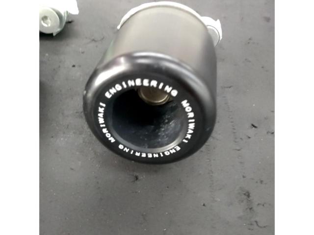 9MORIWAKI
Skid pad
