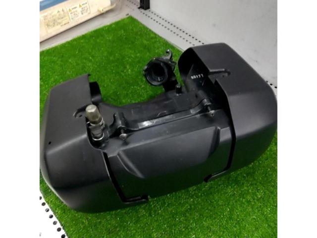 3HONDA モンキー125純正エアクリーナーボックス