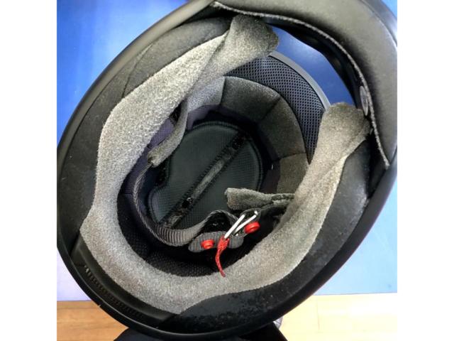 AraiVECTOR
57-58 cm (M)
With smoke shield