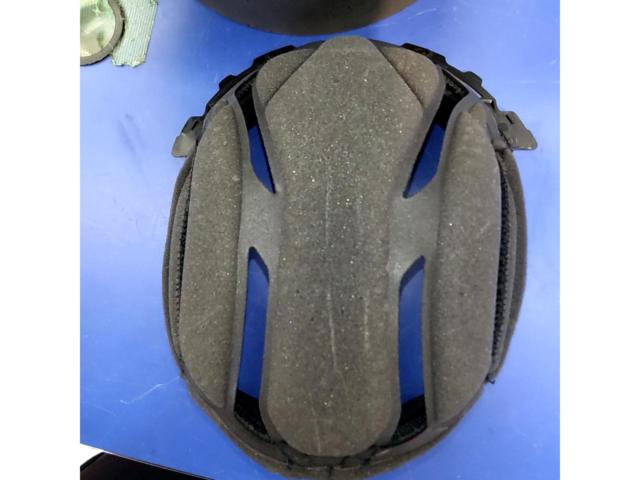 KabutoRYUKI (Ryuki)
Medium gray
M size