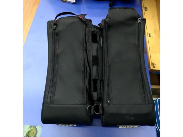 GOLDWIN(ゴールドウィン)  GSM17005 スポーツシェイプサイドバッグ24