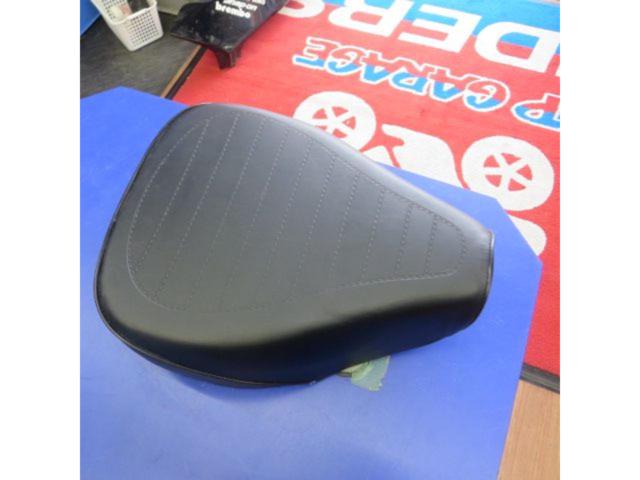 メーカー不明 シート スーパーカブ(C50)外し