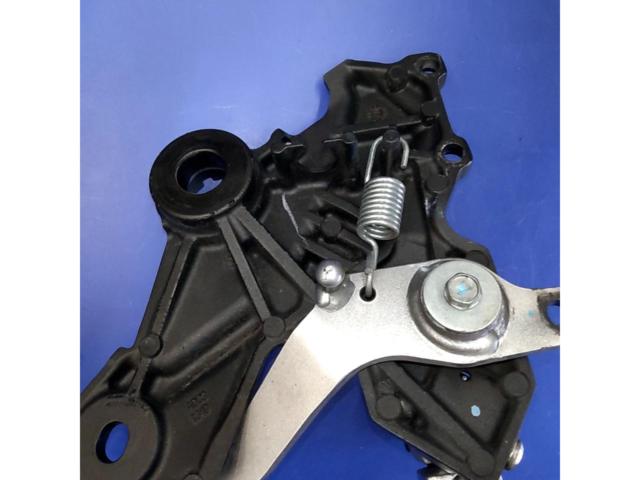 Kawasaki genuine footpegs
Remove NINJA650 ('18)