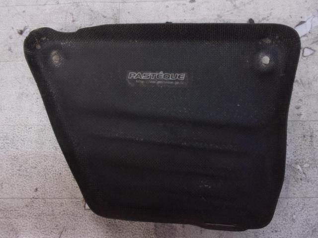 PASTEQUE Carbon Side Covers
VMAX1200 ('01
Canada specification)