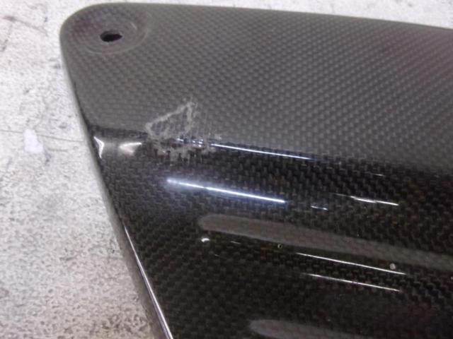 PASTEQUE Carbon Side Covers
VMAX1200 ('01
Canada specification)