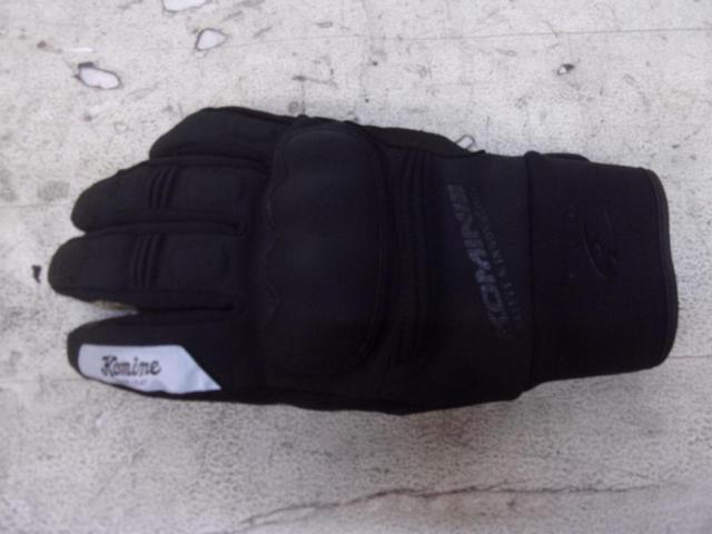 Size: M? KOMINE Winter Gloves