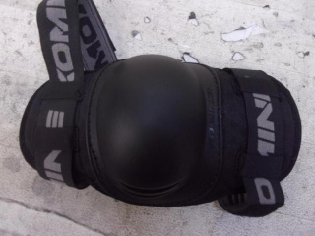 KOMINE Pro Knee Guard
