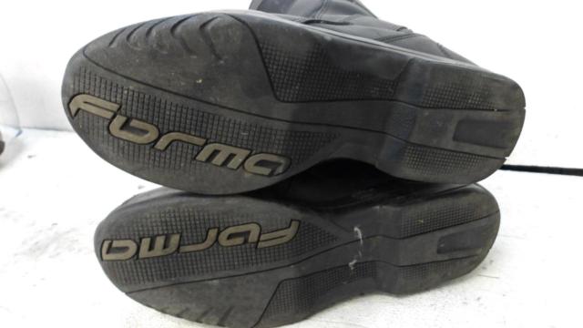 Size: 44 (27.5 cm equivalent)
FORMA
Riding boots