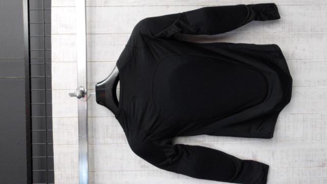 Size: W/F (Women's Free Size)
Henry Begins
Protector jacket