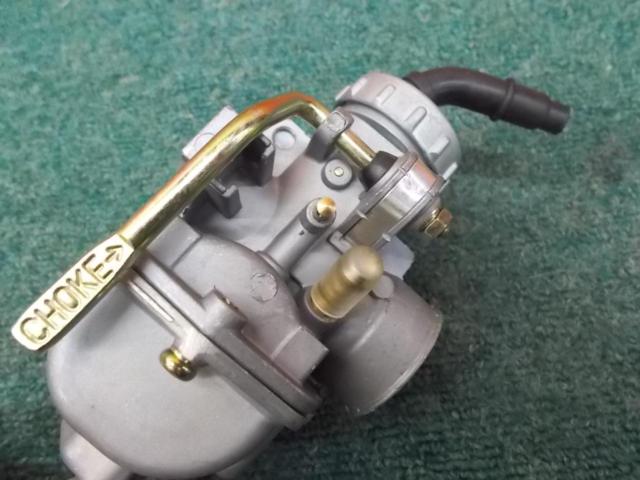 メーカー不明 キャブレター 汎用として