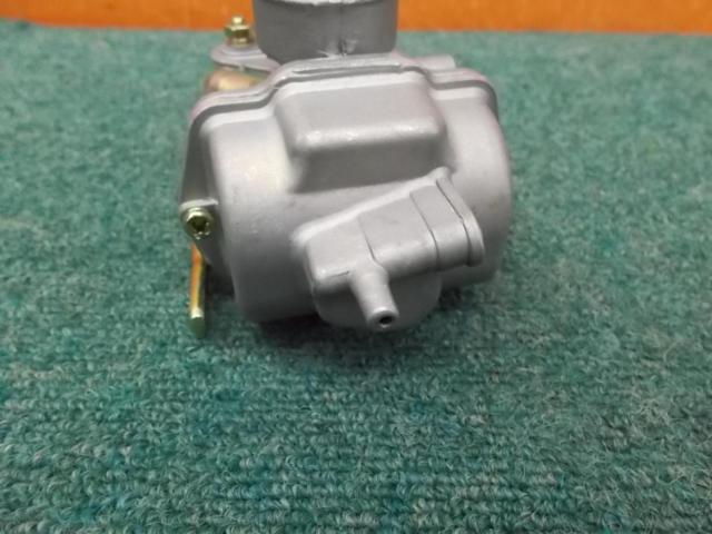 メーカー不明 キャブレター 汎用として