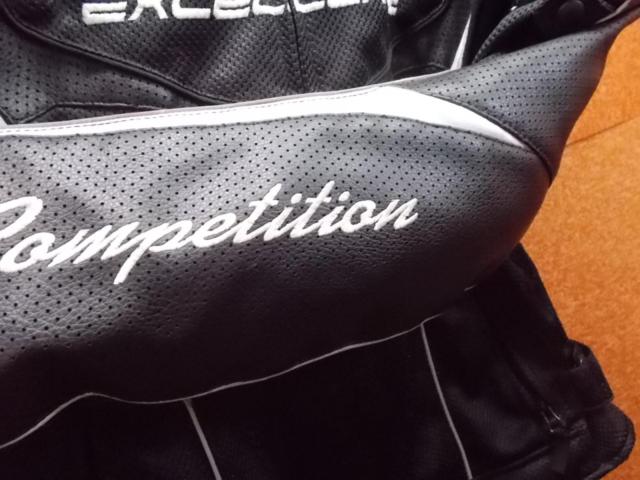 Size: LL
elf (Elf)
Mesh jacket