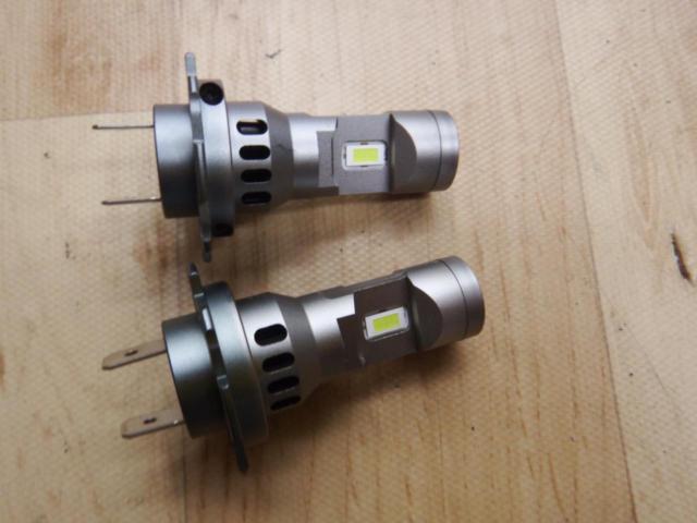 メーカー不明 LEDバルブ H7 発光カラー:ホワイト