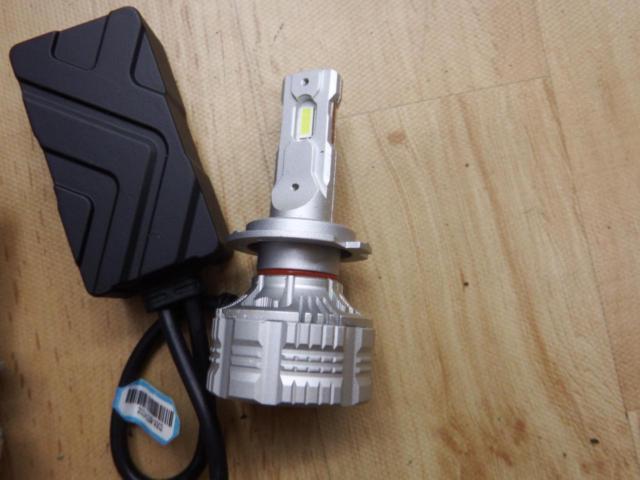 メーカー不明 LEDバルブ H7 発光カラー:ホワイト