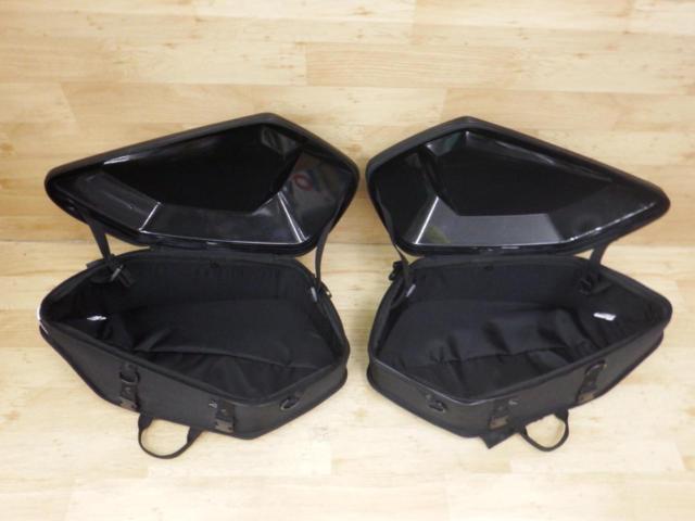 MOTOFIZZ カービングシェルケース MFK-271 容量:32L(片側16L)