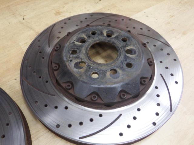 Original
RUNDUS
Front floating slotted Dr. Rib rotor
Φ330
WRX
S4
Used in VAG