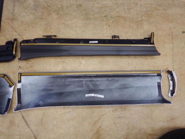 右側のみ MODELLISTA サイドスカート MSD44-16001-A0 カローラクロス 10系