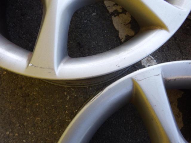 Genuine Nissan parts
Skyline
ER34 genuine wheel