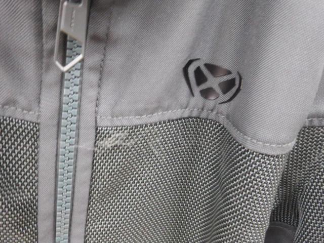 Inner Mu
ixon
FRESH
A
Jacket
L size