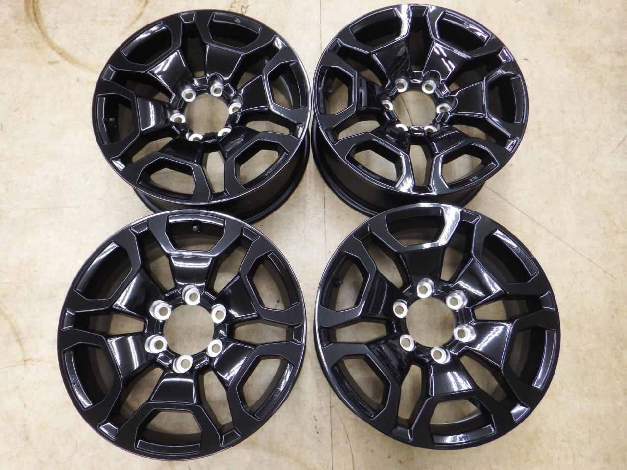 Toyota genuine parts
Land Cruiser FJ genuine wheels