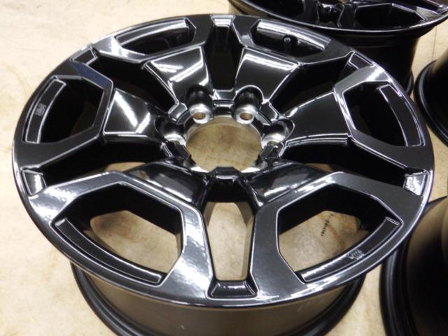 Toyota genuine parts
Land Cruiser FJ genuine wheels