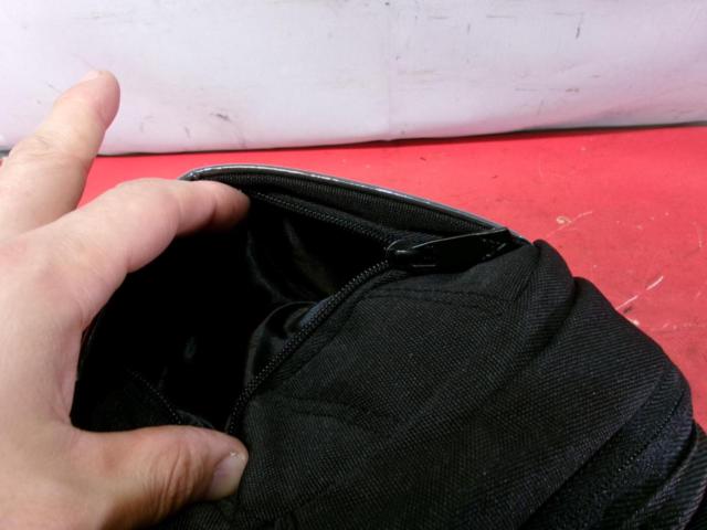 【MOTO CENTAIC】 レッグバッグ