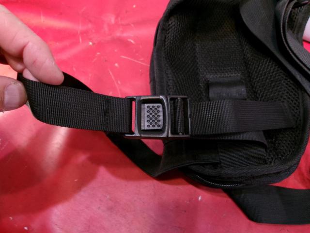 【MOTO CENTAIC】 レッグバッグ